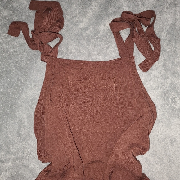 simple rue 21 romper :) - Picture 2 of 2